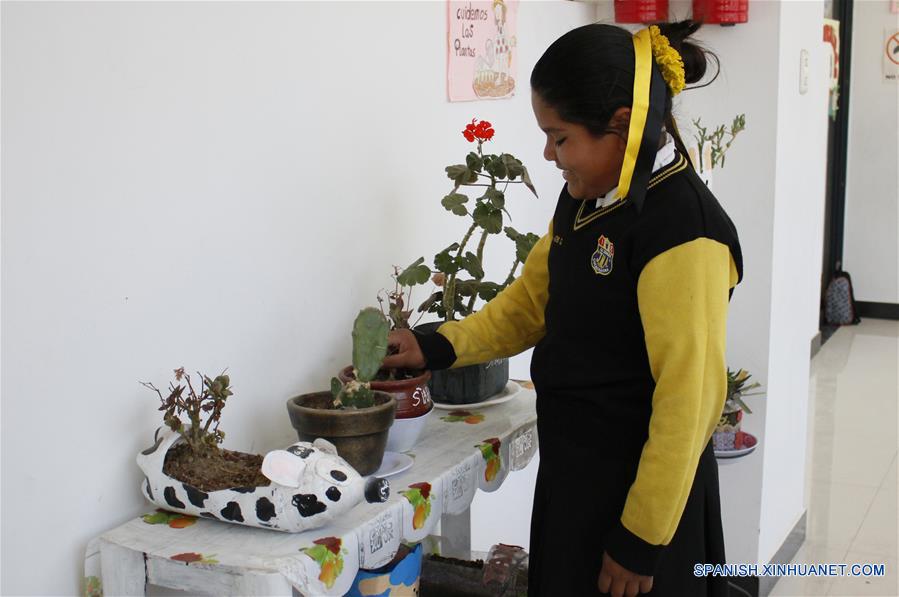 (4)PERU-SANTA CRUZ DE COCACHACRA-CHINA-EDUCACION-RELACIONES-SERIE