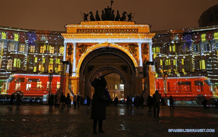 (4)RUSIA-SAN PETERSBURGO-SOCIEDAD-EVENTO