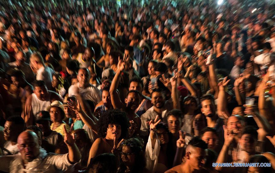 (1)BRASIL-RIO DE JANEIRO-SOCIEDAD-AÑO NUEVO