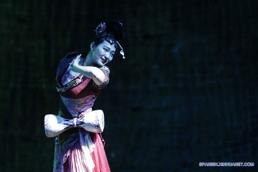 (5)COLOMBIA-ZIPAQUIRA-CHINA-CULTURA-EVENTO