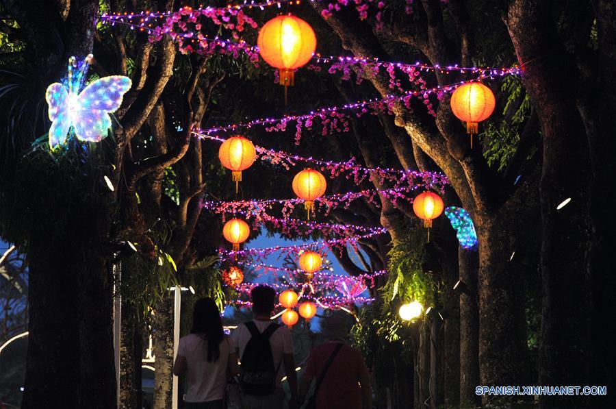 (3)SINGAPUR-SENTOSA-CHINA-SOCIEDAD-AÑO NUEVO  