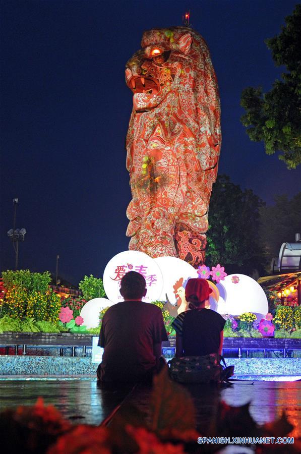 (5)SINGAPUR-SENTOSA-CHINA-SOCIEDAD-AÑO NUEVO  