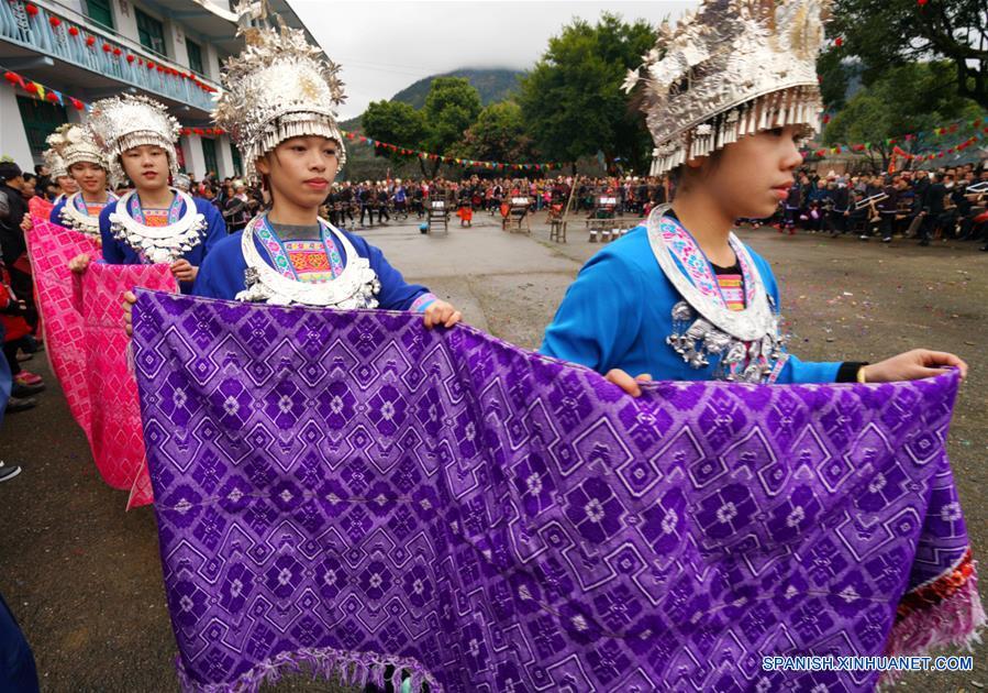 (3)CHINA-GUANGXI-SOCIEDAD-FESTIVAL 