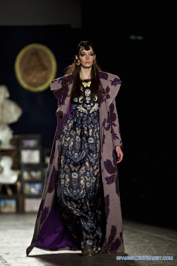 (24)ITALIA-MILAN-MODA-SEMANA MODA