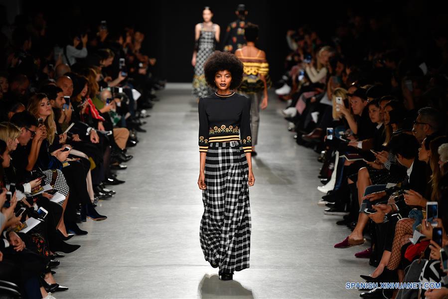(9)FRANCIA-PARIS-MODA-SEMANA MODA