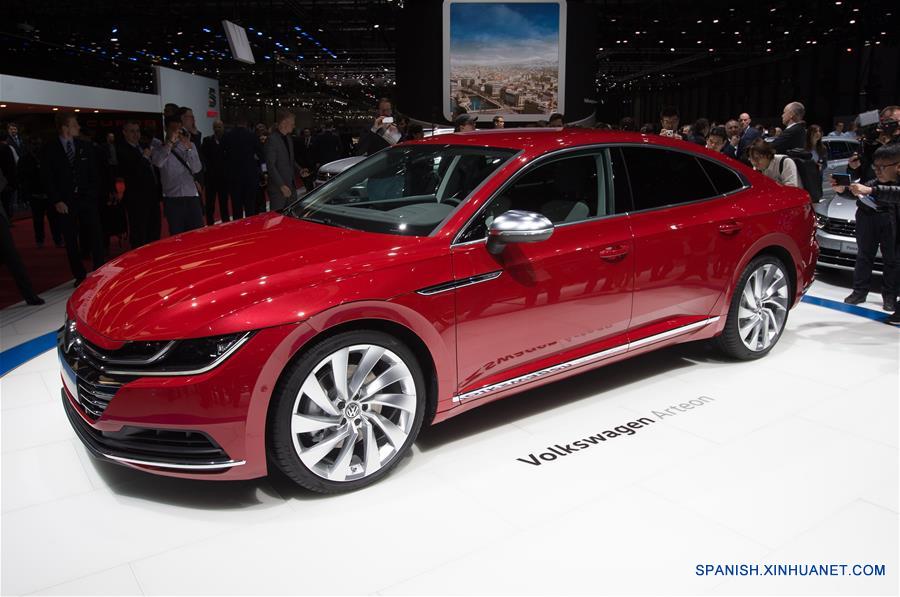 (4)SUIZA-GINEBRA-INDUSTRIA-AUTOMOTRIZ