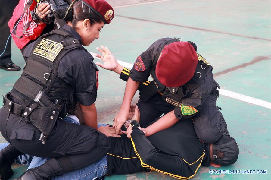 (5)PERU-LIMA-SOCIEDAD-CONMEMORACION