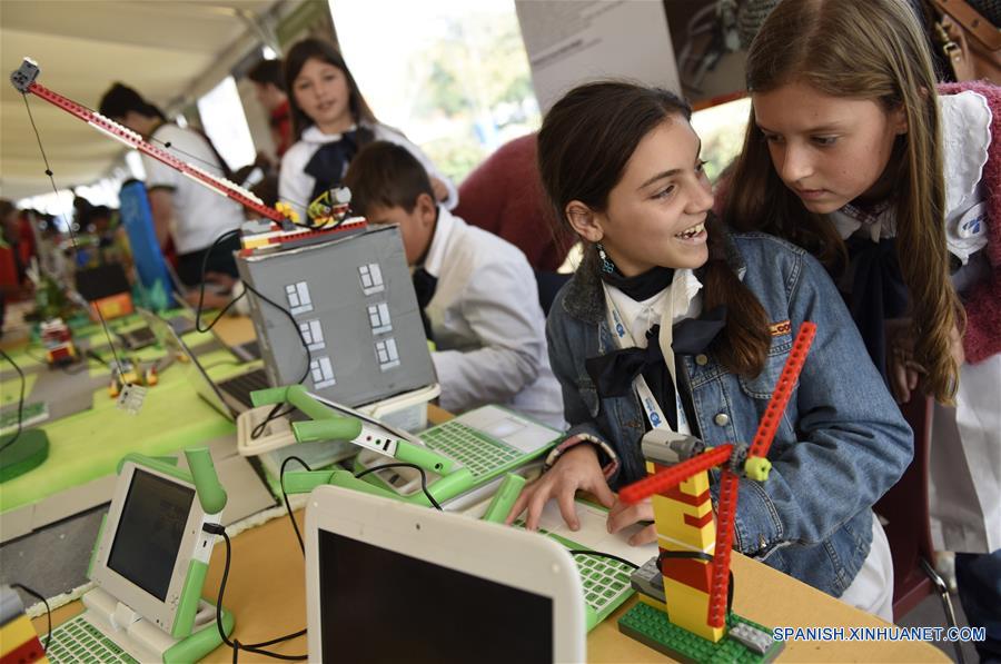 (6)URUGUAY-MONTEVIDEO-EDUCACION-FORO