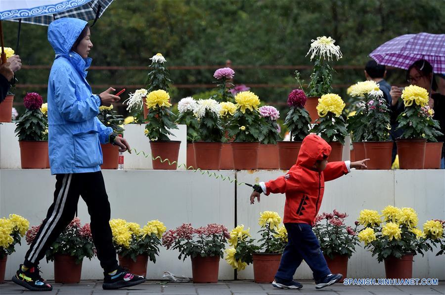 (21)CHINA-BEIJING-SOCIEDAD-CONMEMORACION