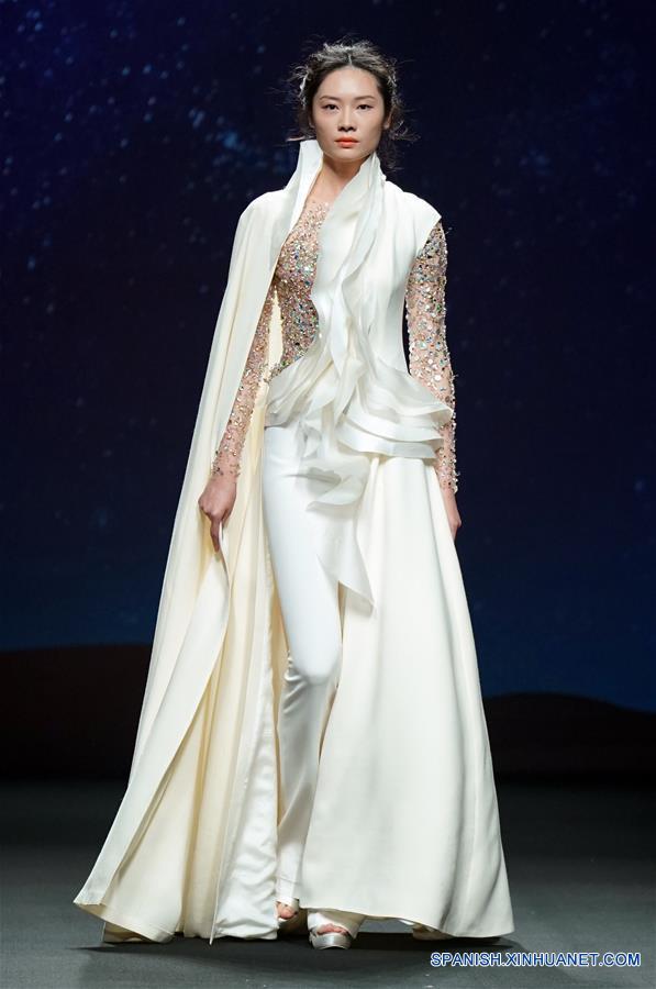 (17)CHINA-BEIJING-MODA-SEMANA MODA