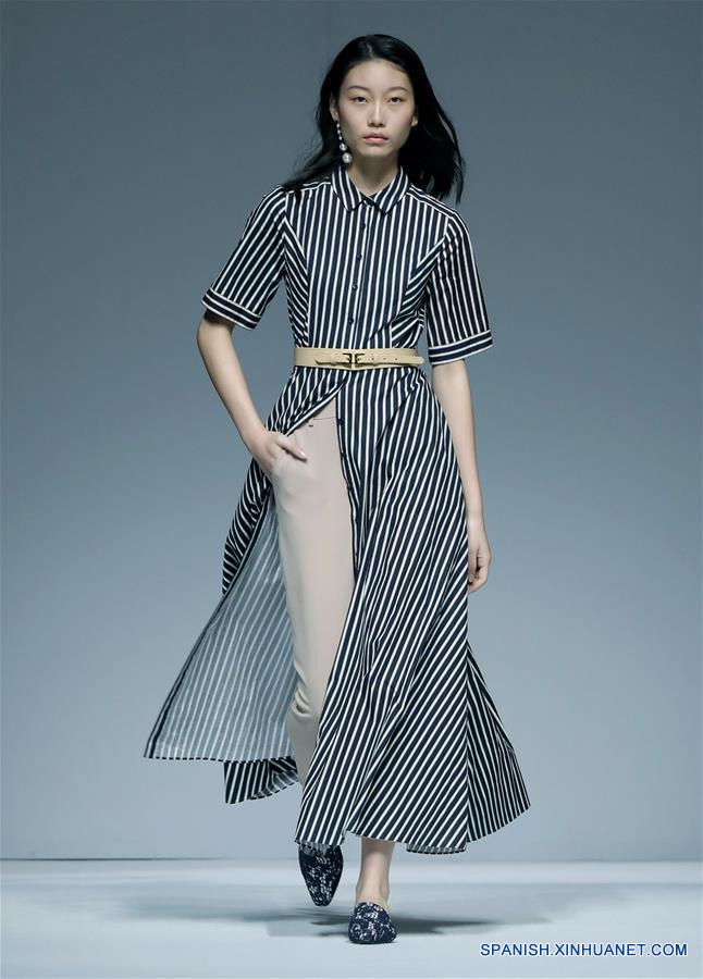 (7)CHINA-BEIJING-MODA-SEMANA MODA