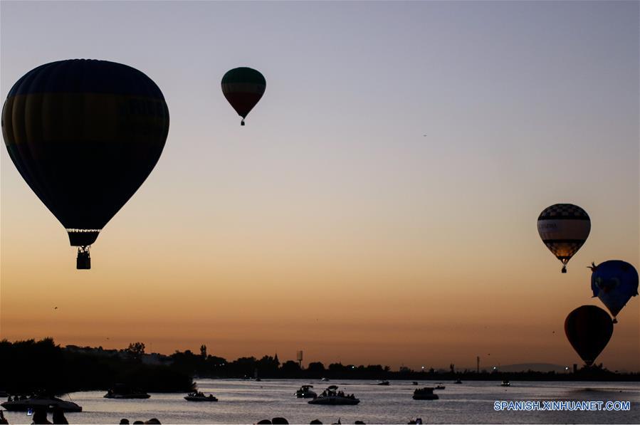 (7)MEXICO-LEON-SOCIEDAD-FESTIVAL 