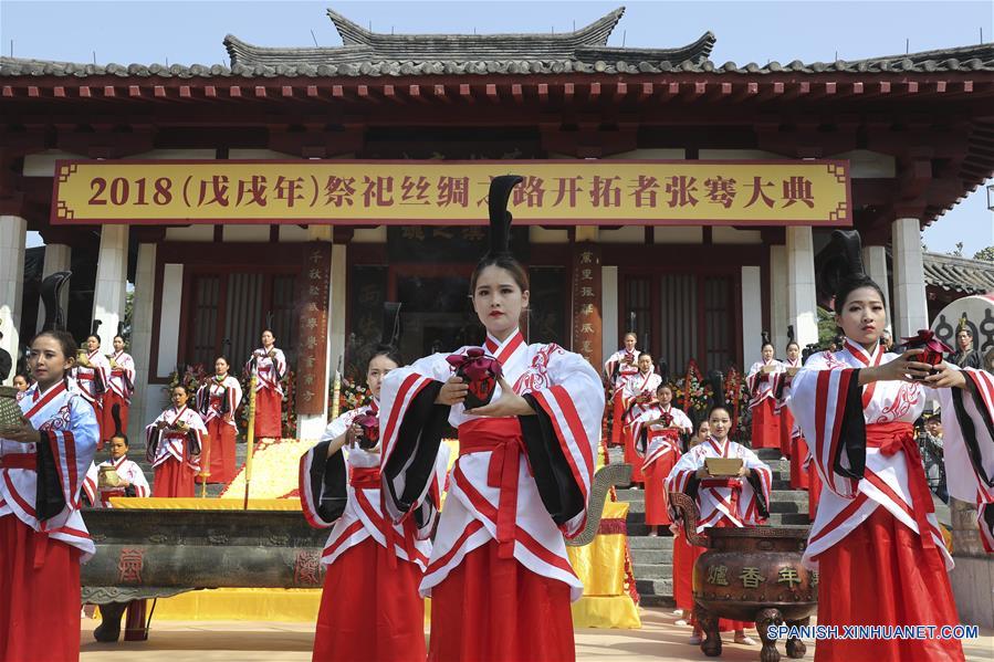 (4)CHINA-SHAANXI-ZHANG QIAN-CEREMONIA