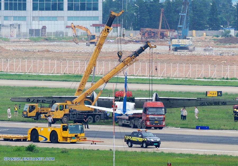 Un avión de pasajeros se salió de la pista cuando se disponía a despegar en la provincia suroriental china de Fujian hoy domingo al mediodía, informaron las autoridades locales.