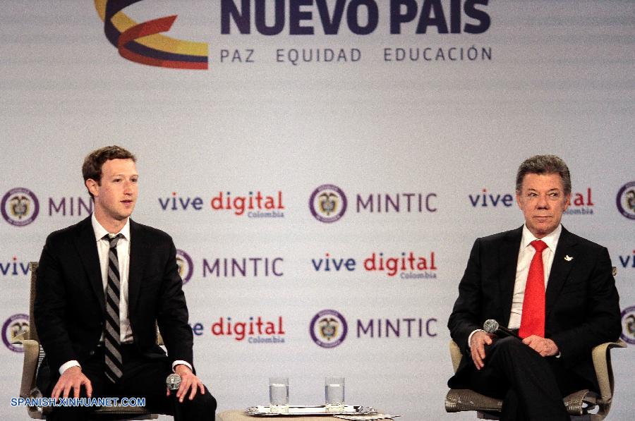 El presidente ejecutivo de Facebook, Mark Zuckerberg, lanzó hoy en Colombia el proyecto Internet.org, el cual permitirá la masificación de la conexión a internet entre la población más vulnerable.