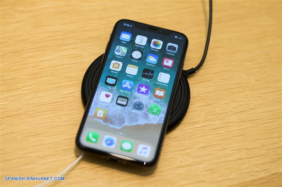 (5)EEUU-NUEVA YORK-TECNOLOGIA-IPHONE X