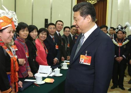 Líderes chinos piden mayores esfuerzos para erradicación de la pobreza