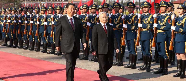 China y Vietnam prometen amistad y asociación más estrechas