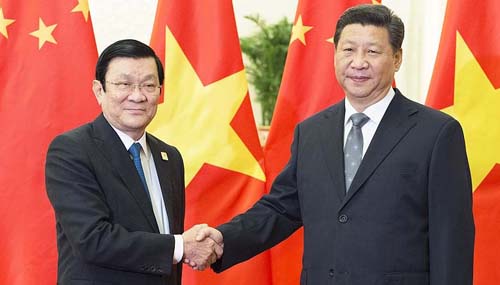 China y Vietnam manejarán asuntos marítimos mediante diálogo y consultas