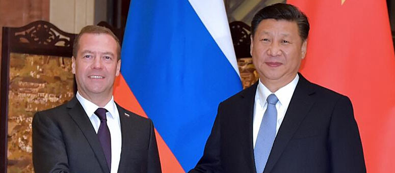 Presidente chino espera mejores relaciones entre China y Rusia en 2016