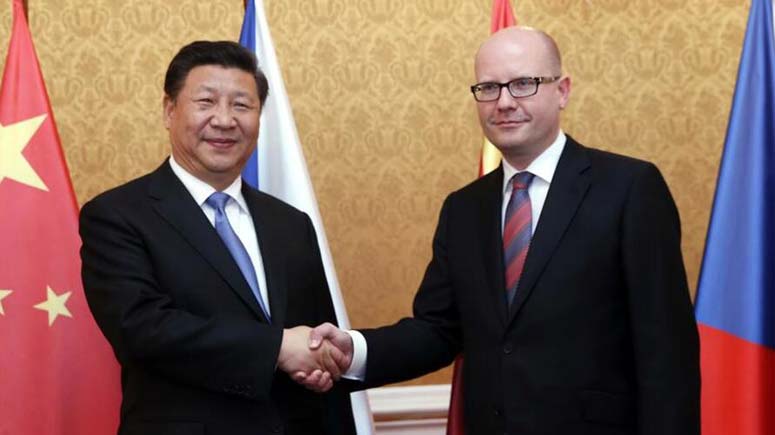 Presidente Xi elogia nueva era de lazos China-República Checa