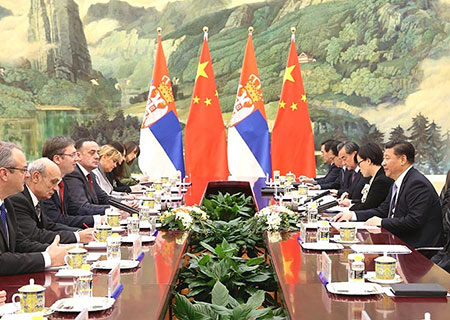 Presidente chino se reúne con primer ministro serbio