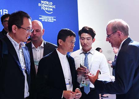 Innovación y espíritu emprendedor guiarán economía china, opinan asistentes a Davos de Verano