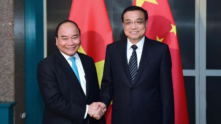 Premier chino insta a Vietnam a defender conjuntamente la paz y la estabilidad 
en el Mar Meridional de China