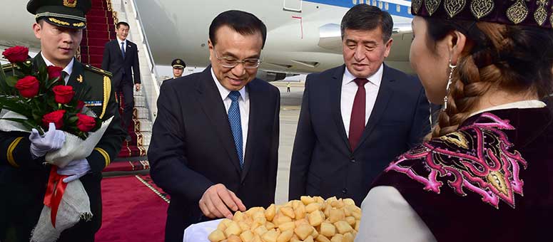 Primer ministro chino llega a Kirguizistán para visita oficial y reunión 
de OCS