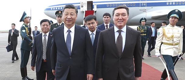 Presidente chino llega a Kazajistán para visita de Estado, cumbre de OCS y Expo 2017