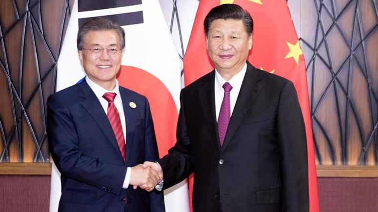 RESUMEN: Presidentes de China y Corea del Sur conversan sobre lazos bilaterales y 
península coreana