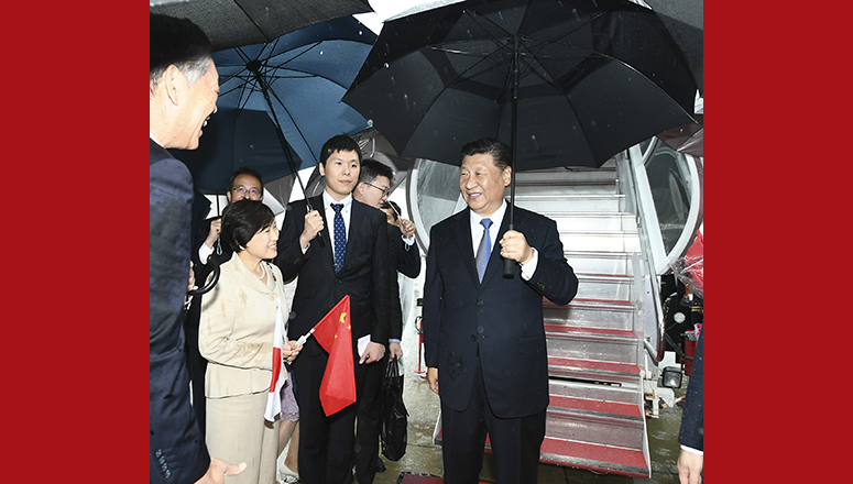 Presidente chino llega a Japón para asistir a la cumbre del G20