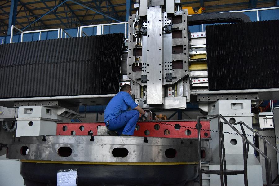Producción industrial de China sube 4,4 % en mayo por mayor reanudación de actividades