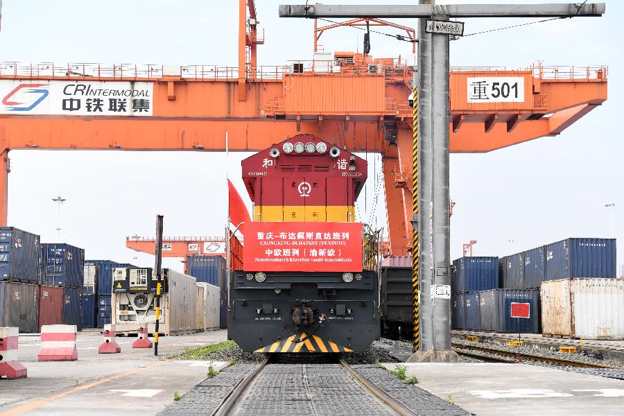 Trenes de carga China-Europa ayudan a estabilizar comercio y producción