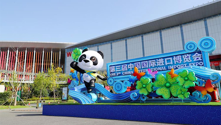 Preparación para la III Exposición Internacional de Importaciones de China