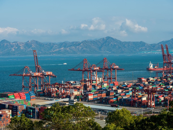Comercio exterior de China aumenta 4,6 % en octubre