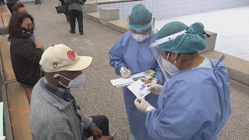 Perú alcanza acuerdo con Sinopharm para adquirir vacunas contra COVID-19