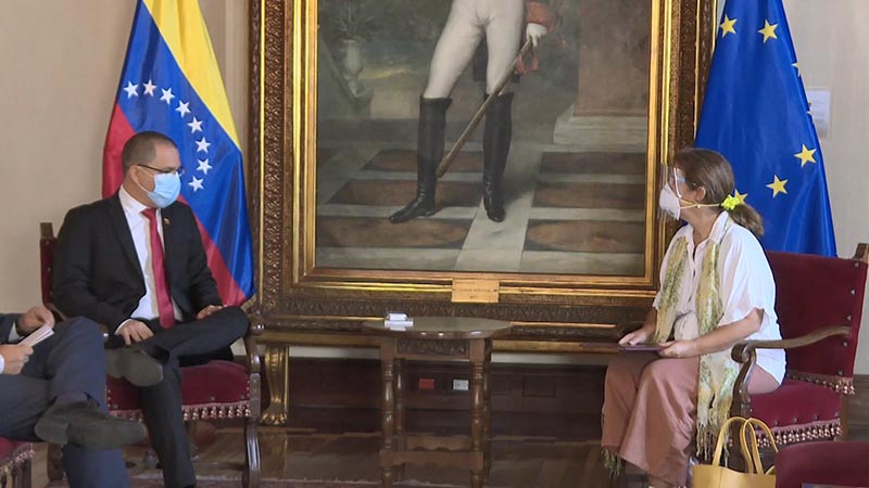 Venezuela da un plazo de 72 horas a la embajadora de UE para abandonar el país