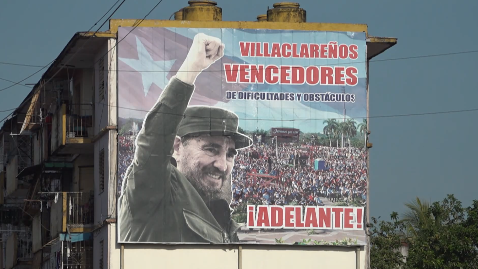 Cubanos salen a las calles a condenar bloqueo de EE.UU.