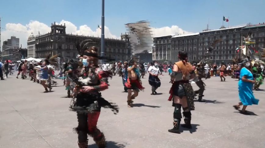 Multitudinaria celebración de la fundación de México-Tenochtitlán