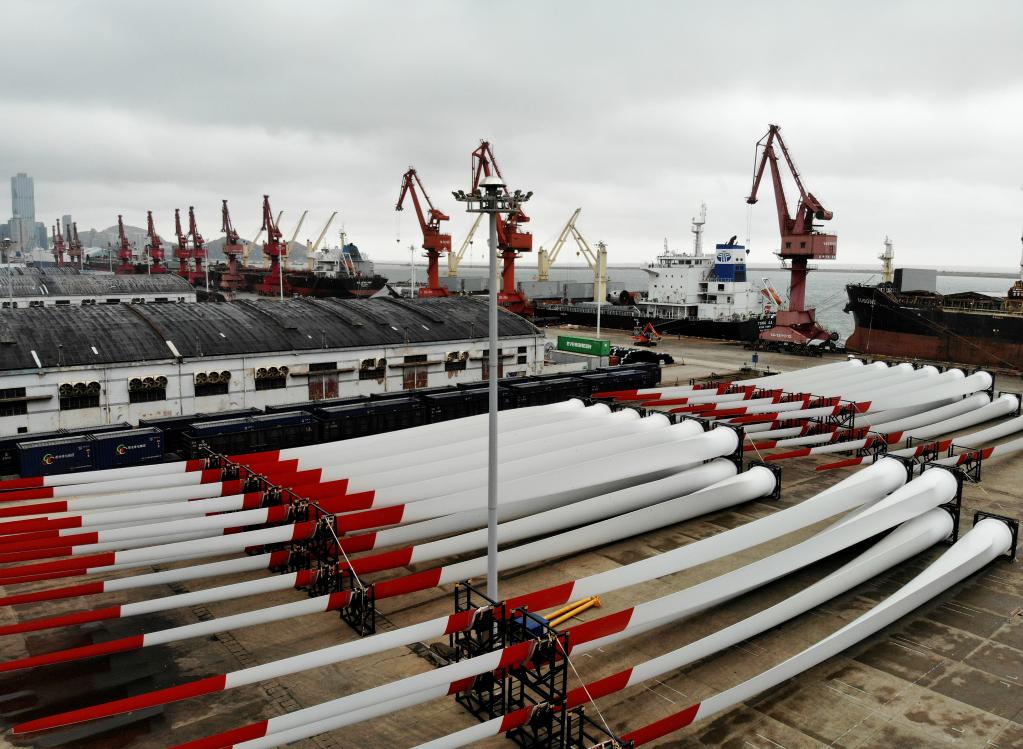 Ganancias industriales de China crecen 38 por ciento en primeros 11 meses