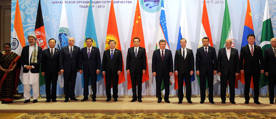 PM chino pide a OCS promover cooperación comercial y financiera