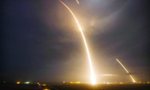 美国：“猎鹰9”火箭垂直着陆回收成功