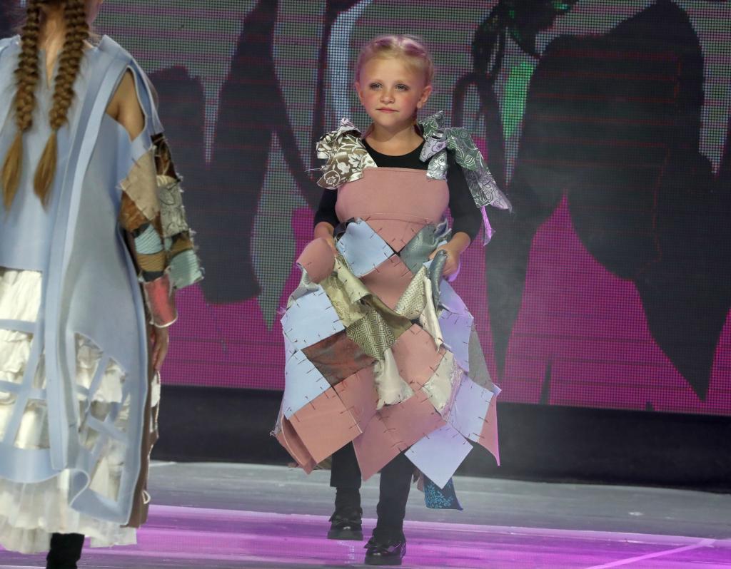 Festival y concurso de moda y fotografía en Bielorrusia