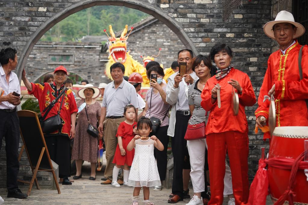 Celebración del Festival del Bote de Dragón en Huai'an, Jiangsu