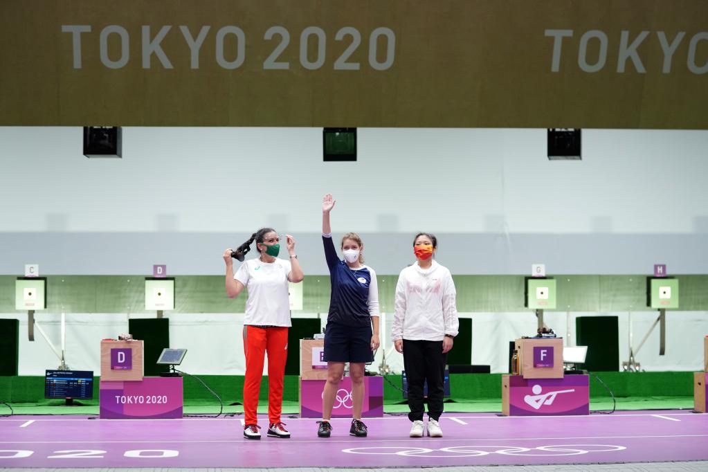 Tokio 2020: Rusa Vitalina Batsarashkina gana oro en tiro con pistola de aire a 10 metros