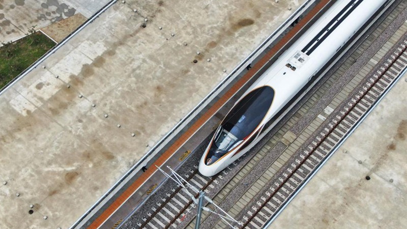 Ferrocarril de alta velocidad Chaoyang-Linghai puesto en funcionamiento