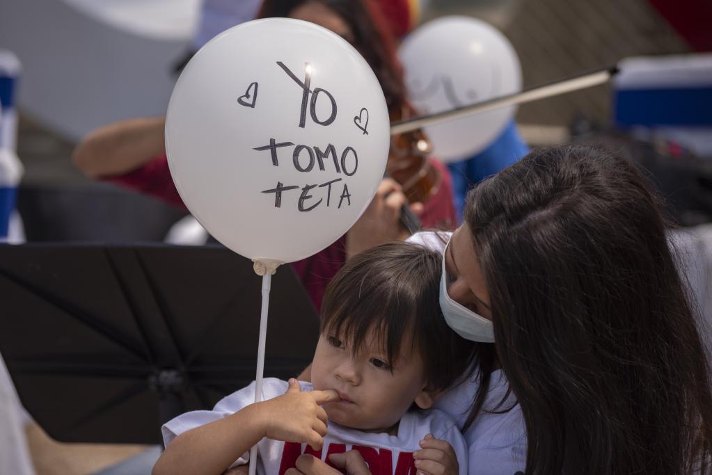 Evento "Tetada Masiva" en marco de la Semana Mundial de la Lactancia Materna 2021 en Venezuela