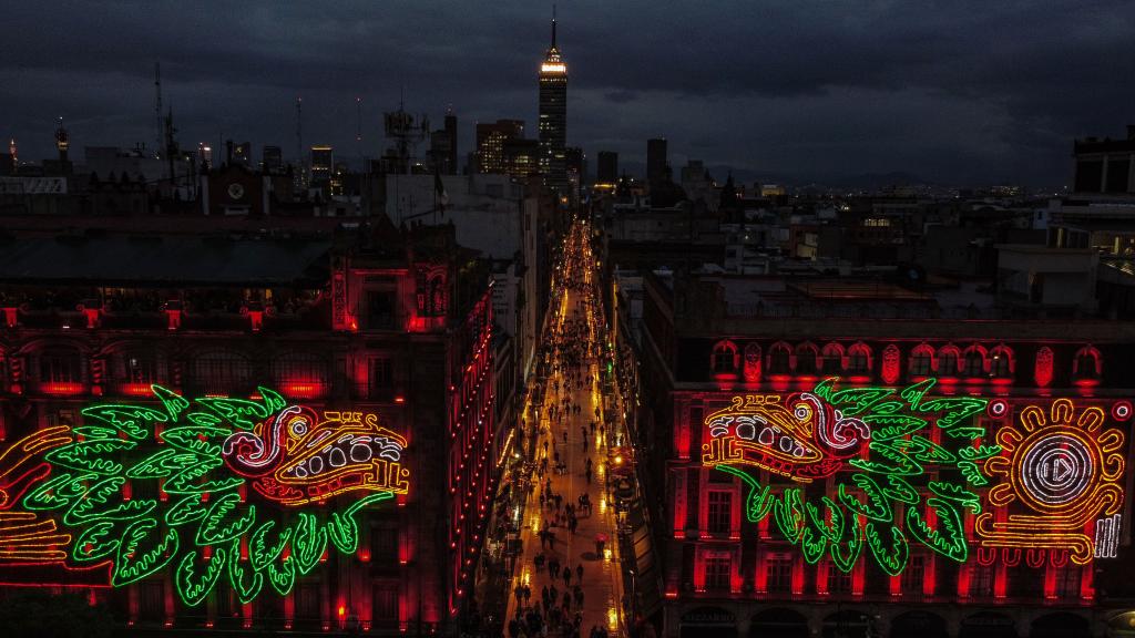Iluminación conmemorativa por los 500 años de la Resistencia Indígena México-Tenochtitlán