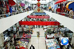 Comerciantes en Yiwu cambian la forma de hacer negocios